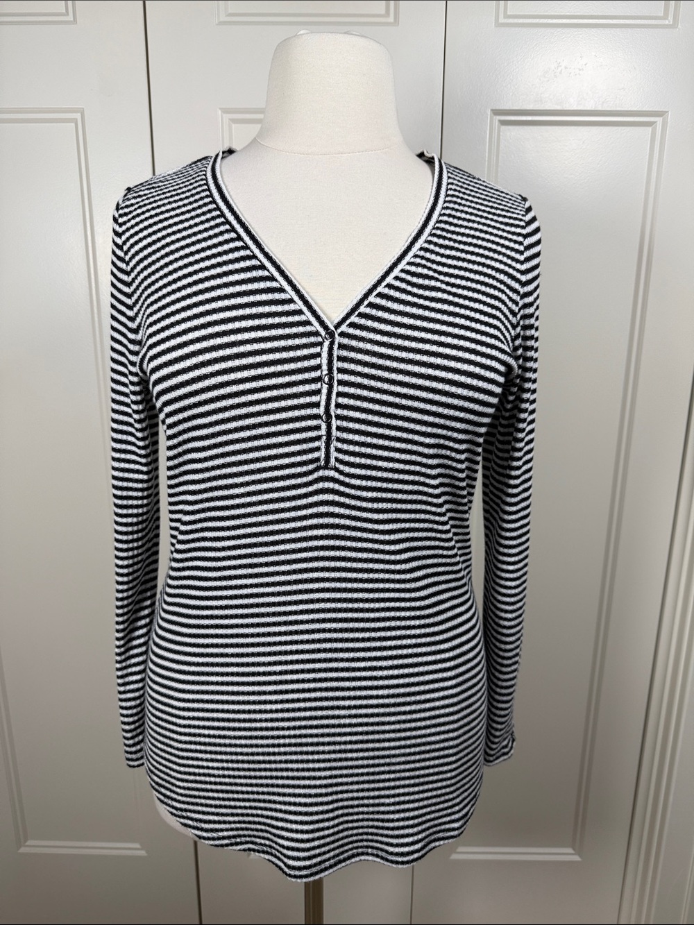 torrid Black & White Striped Henley Long Sleeve Top With Snap Sleeves and Front